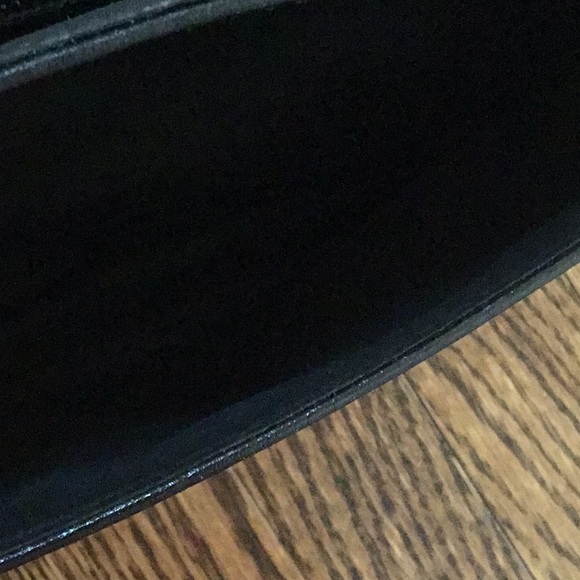 Genuine Leather Shoulder Bag - Picture 5 of 9